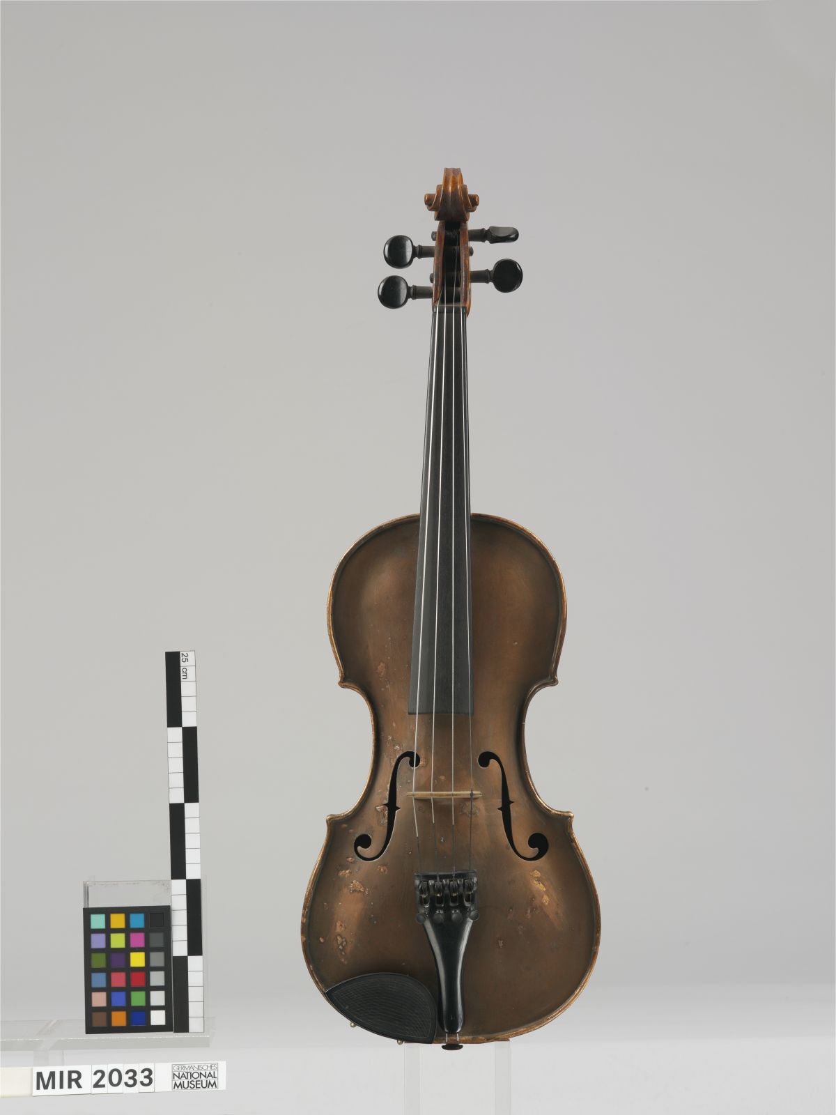 Violine mit Aluminiumkorpus